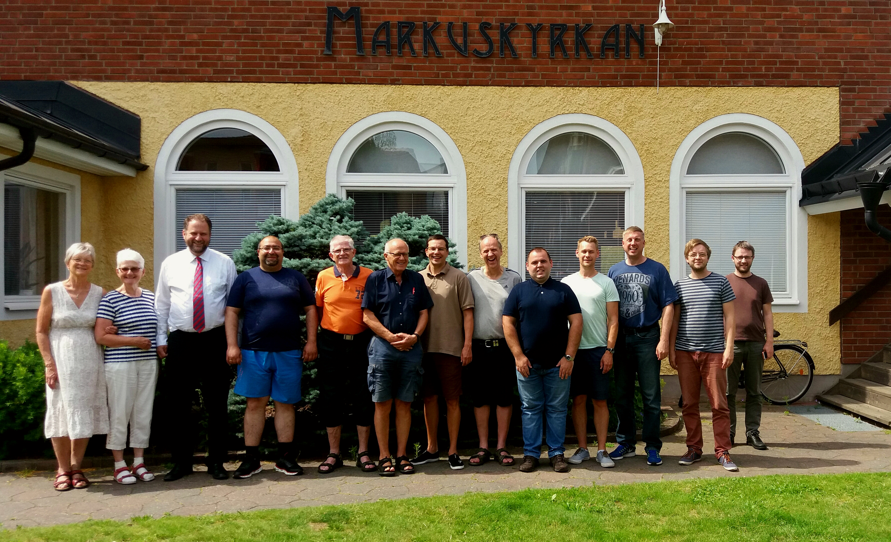 Hälsningar från Summer Quarter i Ljungby Lutherska Bekännelsekyrkan LBK